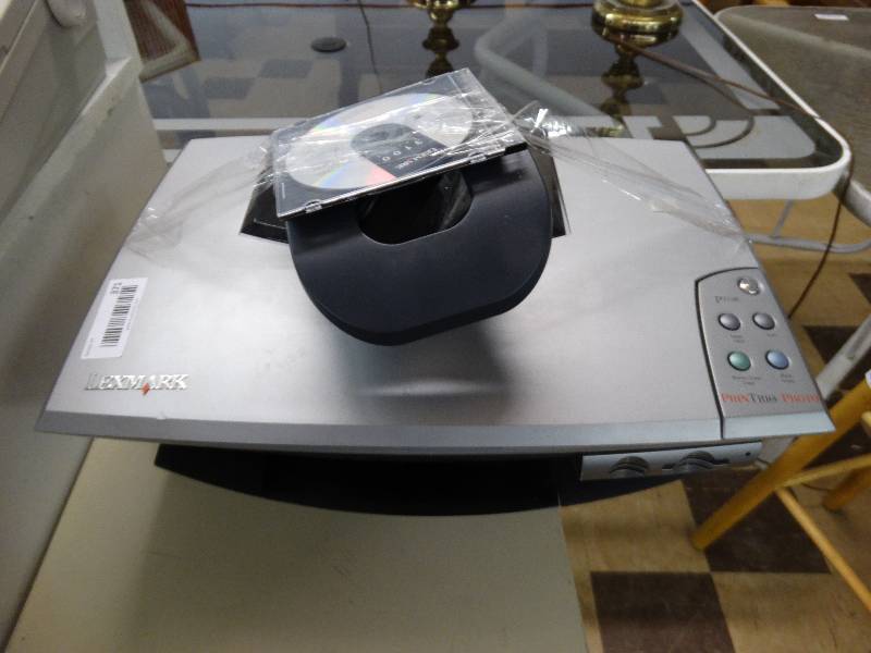 lot 371 image: Lcxmark prinTrio photo scanner.