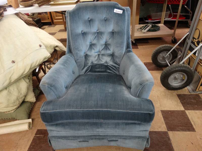 lot 399 image: Rocker & swivel chair.