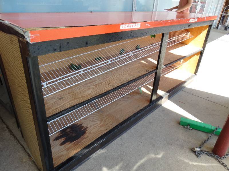 lot 483 image: 8 x 2 work table.