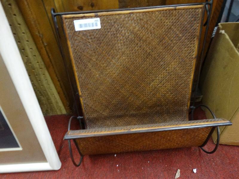 lot 490 image: Nice magazine holder.