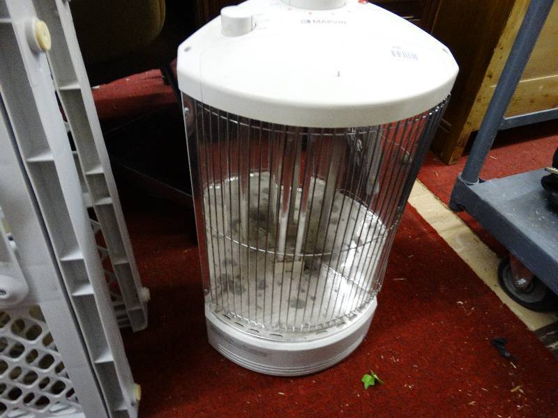 lot 890 image: Marvin quartz heater.