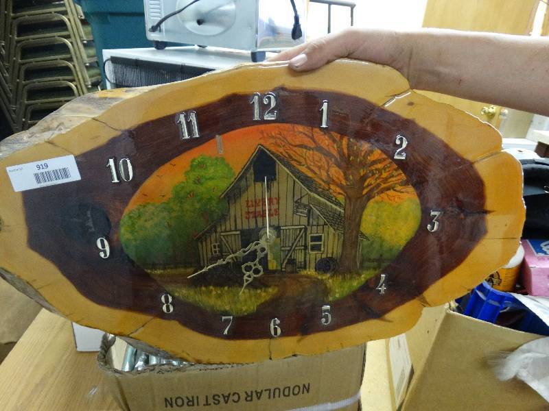 lot 919 image: Wooden laminated clock.