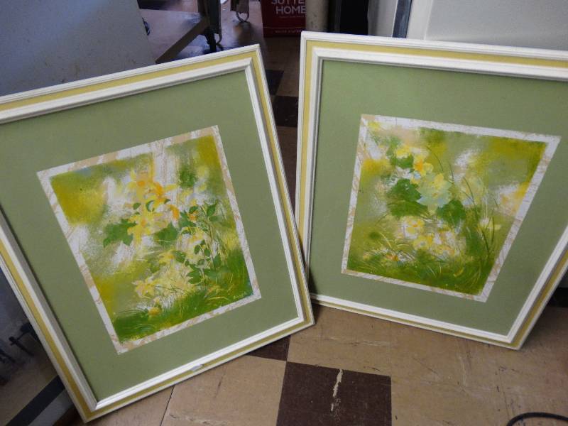 lot 464 image: Pair of wall art.