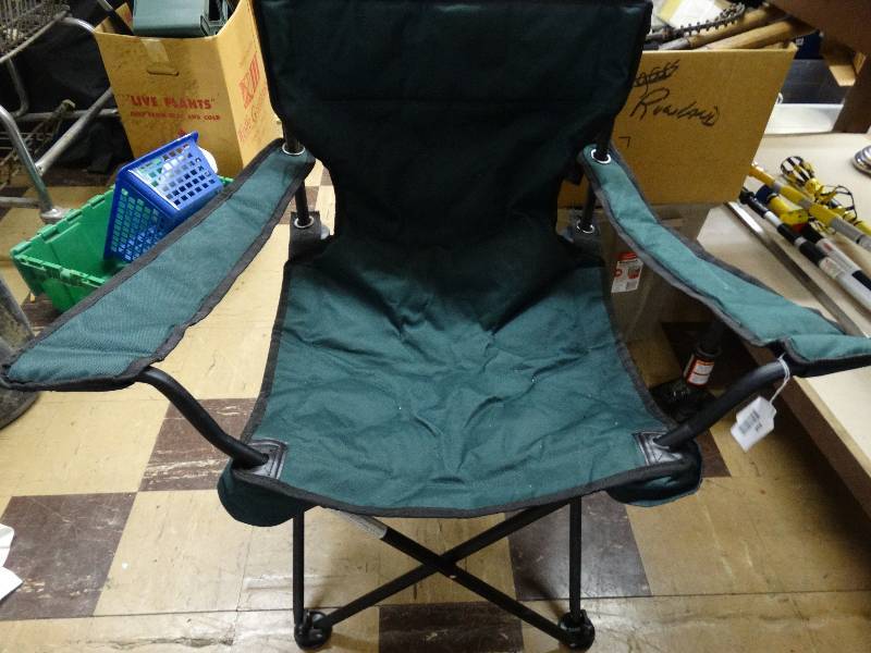 lot 934 image: Adult folding chair.