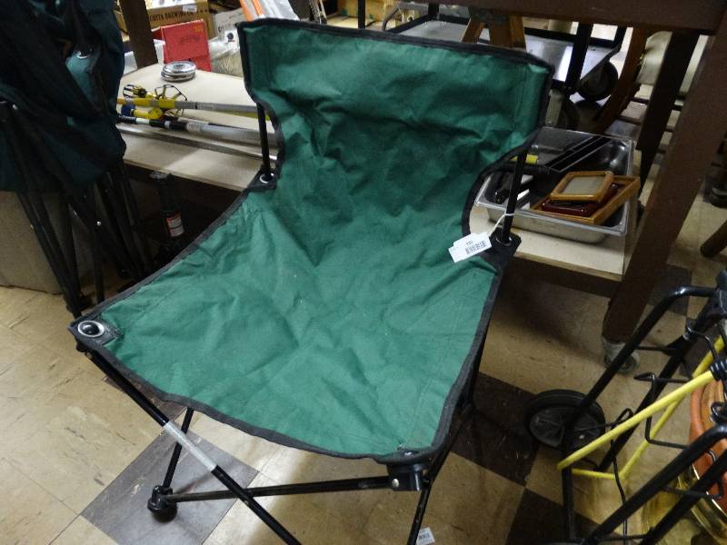 lot 935 image: Child folding chair.