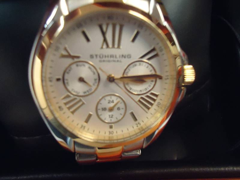 lot 5528 image: Stuhrling Original Watch