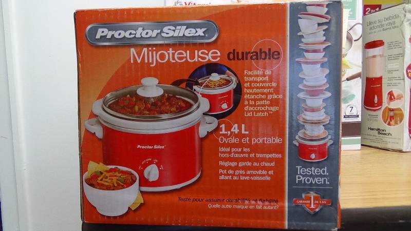 lot 2097 image: Proctor Silex 33111Y Portable Oval Slow Cooker, 1.5-Quart