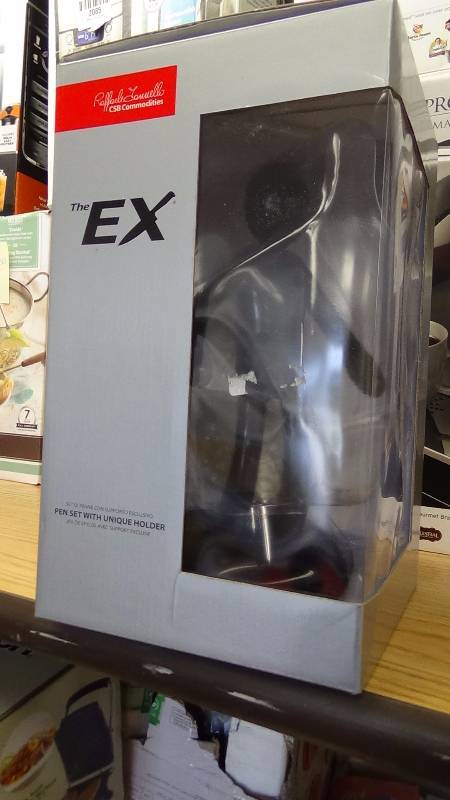 lot 2101 image: The EX Black Pen Holder Set Designed