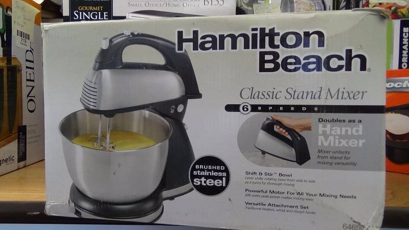 lot 2094 image: Hamilton Beach 6-Speed Classic Stand Mixer
