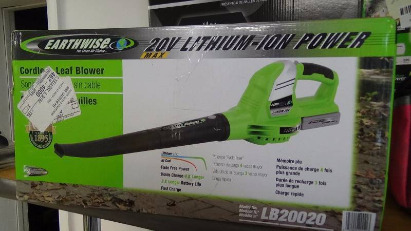 lot 2069 image: Earthwise 20-Volt Lithium Ion Cordless Electric Leaf Blower, Model LB20020
