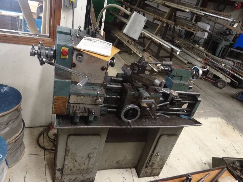 lot 1438 image: Enco Precision Machinery Bench Lathe