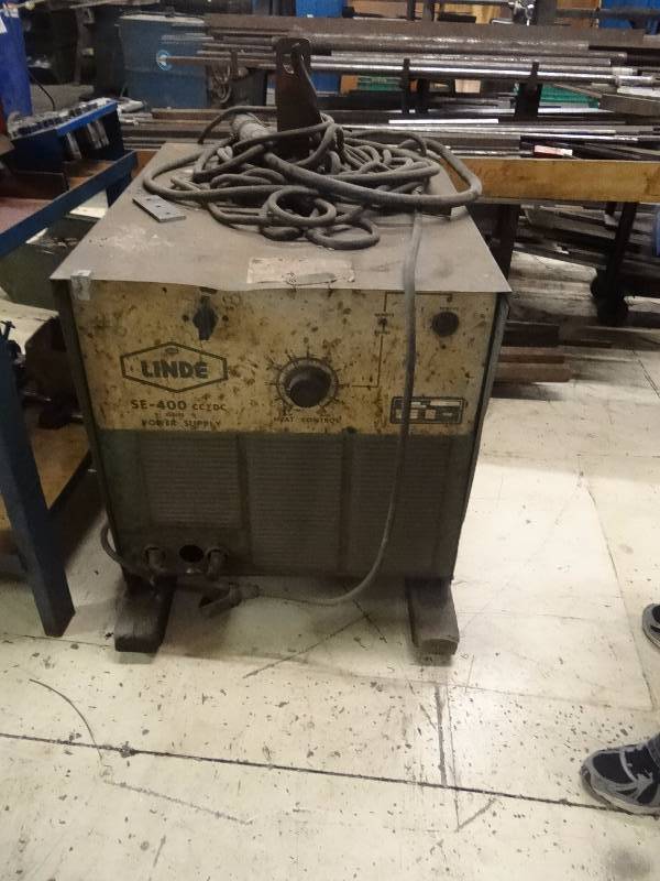 lot 1439 image: Linde Se-400 ccdc Welder