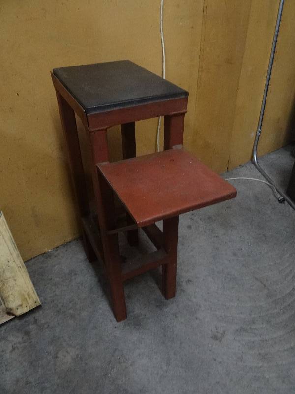 lot 1451 image: Granite Top Height Gauge Table