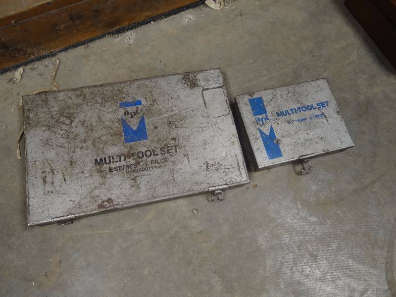 lot 1459 image: API Mutli Tool Series Pilot Sets w Case