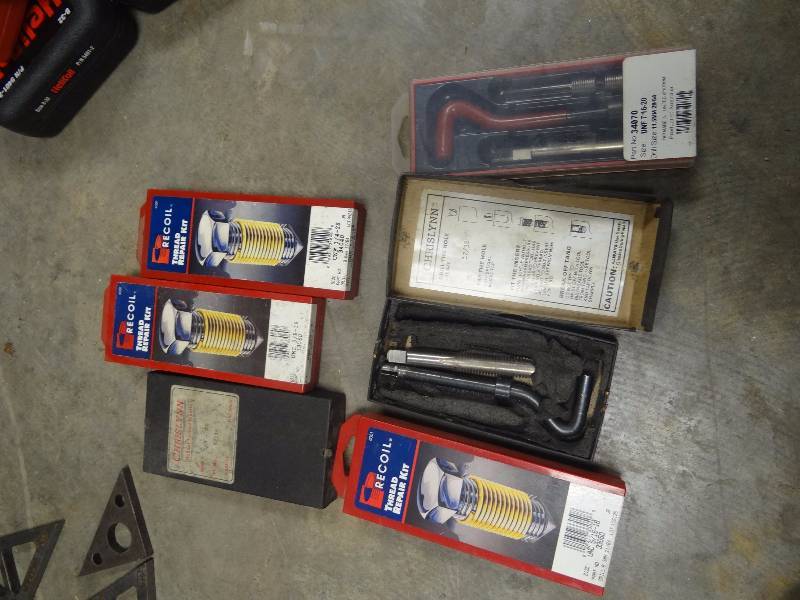 lot 1461 image: Lot of Recoil Thread Repair Kits