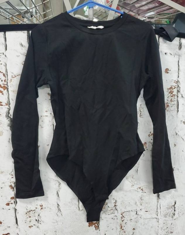 lot 40470 image: Mangopop Black Bodysuit, M