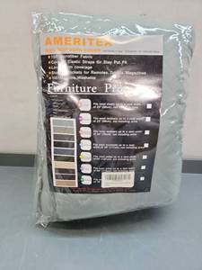 lot 37000 image: Ameritex Couch Sofashable Oversize Sofa Furniture Protector XL Sofa