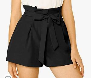 lot 37133 image: Womens Bow Tie High Waist Short Paper Bag Shorts Large
