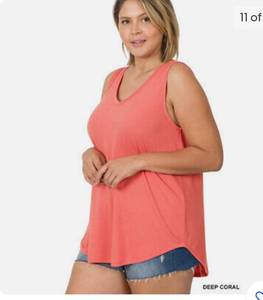 lot 37167 image: 2XL Women V-Neck Tank Top Round Hem Relaxed Fit Soft Stretch Sleeveless