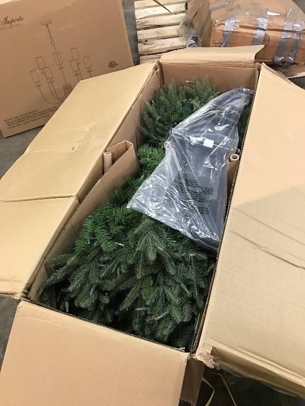 lot 6355 image: Green Indoor Christmas Tree