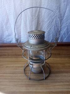 lot 4 image: Antique Railroad Lantern