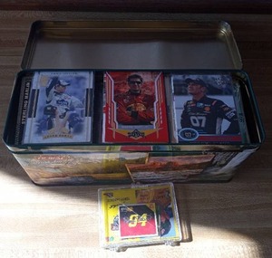 lot 46 image: NASCAR Trading cards