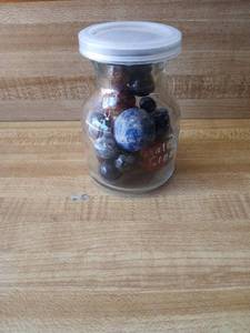 lot 106 image: Jar of old Marbles