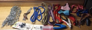 lot 175 image: Dog leaches and supplies