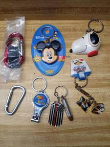 lot 177 image: Key chains