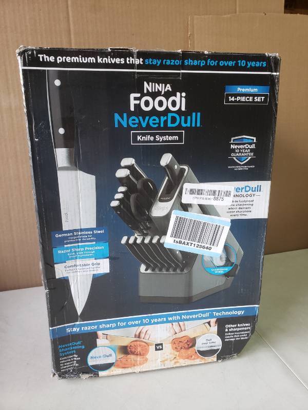 Ninja - Foodi NeverDull Premium 14-Piece Knife Block Set with Built-in  Sharpener System - Black & Silver