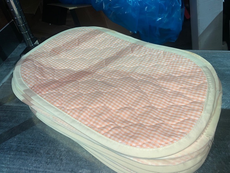 lot 108 image: 12pc Quilted Plaid 18 Dinning Table Place Mats, Blush