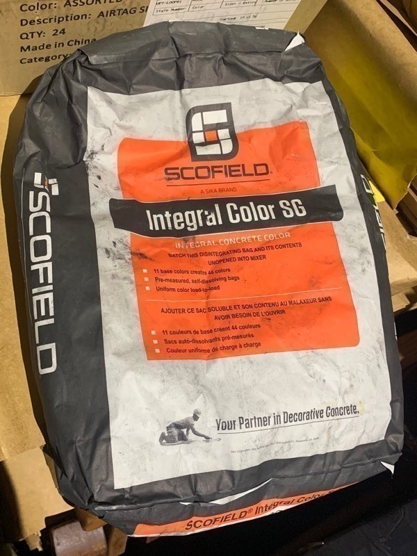lot 382 image: 2- 11 lbs Bags of Scofield Integral Color SG Concert Color