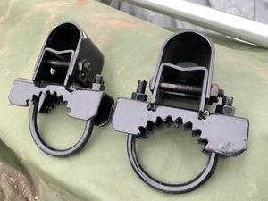 lot 14 image: 2 Industrial Fence Post Clamp Accessories
