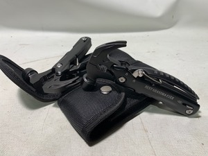 lot 31 image: 2 All In One Tool Kit Pocket Utility Knives w Built in Hammers and Sheaths