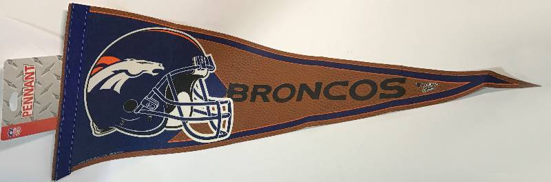 lot 3254 image: Denver BRONCOS NFL Pennant - Felt Approx 2 feet triangle NEW