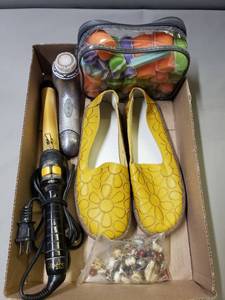 lot 131 image: Curling Iron, Ring, Shoes, Foam Curlers, Beads
