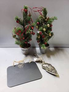 lot 132 image: Miniature Christmas Trees, Pie Server, Chalk Board