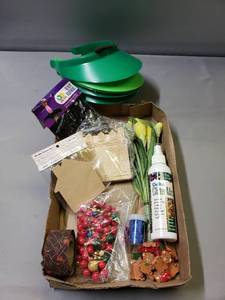 lot 145 image: Visors, Wood Crafts, Glitter Mist, Tulips