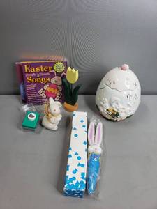 lot 39 image: NEW In PACKAGE Easter Song CD, Figurines, NEW IN PACKAGE Avon Bunny Pen, Bunny Craft Punch