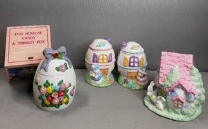 lot 49 image: Musical Egg & Bunny House, Trinket Boxes