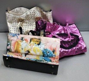 lot 79 image: (3) Fashion Purses