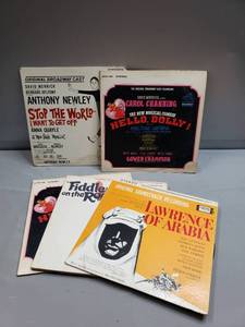 lot 89 image: Broadway & Soundtrack Albums