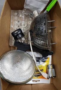lot 100 image: Flood Light, Steamer, Hardware, Bobbin Organizer