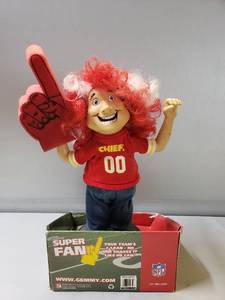 lot 5 image: Kansas City Chiefs Shaking Super Fan Figure