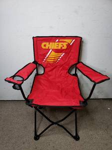 lot 32 image: BRAND NEW NOT USED Kansas City Chiefs Portable Chair