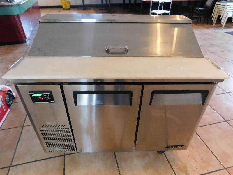 lot 707 image: Turbo Air 4 Foot Prep Table