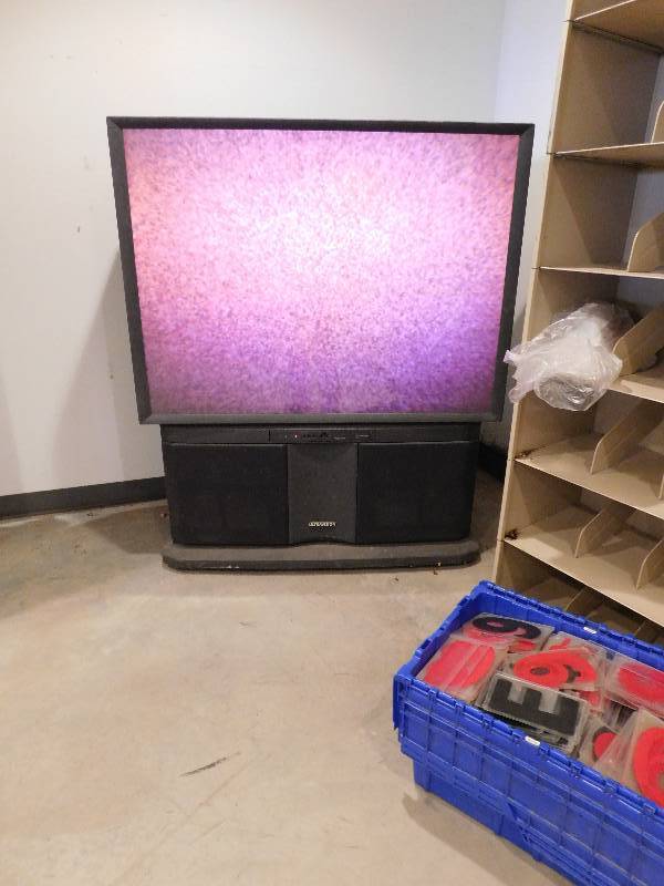 lot 768 image: Hatachi 53 Inch TV