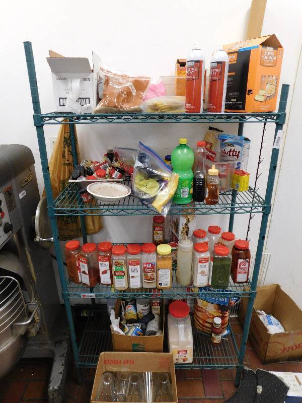 lot 797 image: Metro Shelf