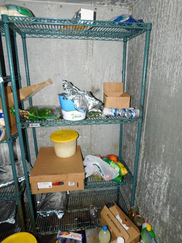 lot 810 image: Metro Shelf