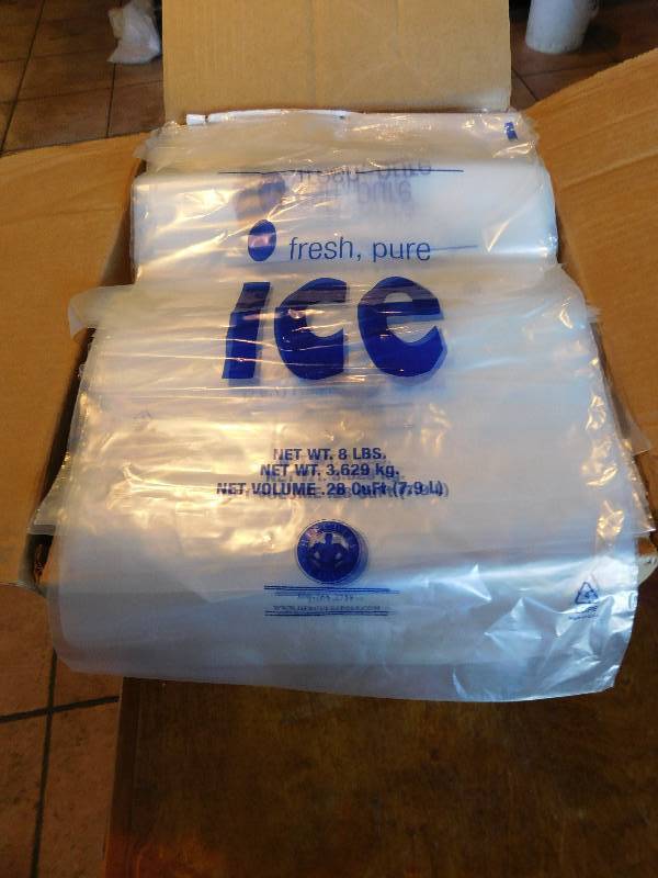 lot 813 image: Ice Bags